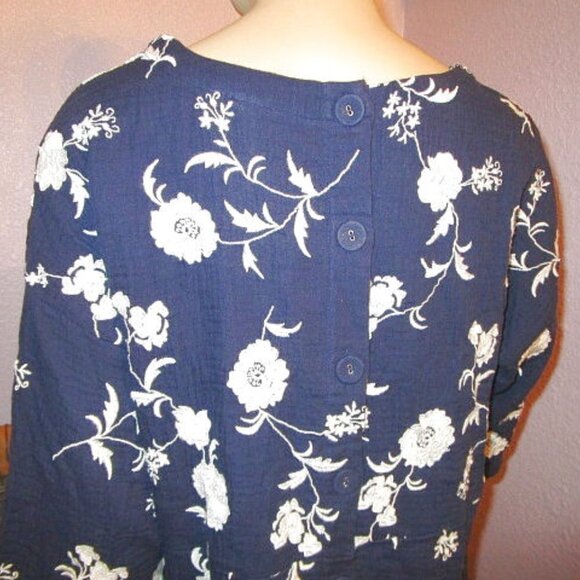 Soft Surroundings Embroidered Tunic Top Size S Oversized 3/4 Sleeves Crepe NEW - Picture 7 of 8